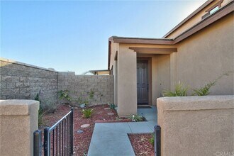 28624 Mahogany Trail Way in Menifee, CA - Building Photo - Building Photo