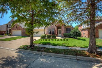 9741 Hathman Ln in Fort Worth, TX - Building Photo - Building Photo