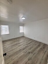 3011 Virginia Rd in Los Angeles, CA - Building Photo - Building Photo