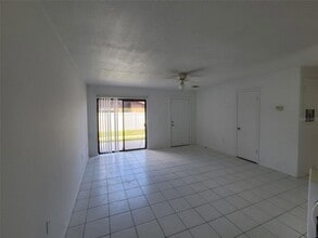 4116 Flying Fortress Ave in Kissimmee, FL - Building Photo - Building Photo