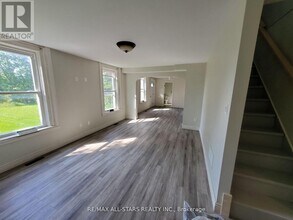 55 Rainbow Ridge Rd in Kawartha Lakes, ON - Building Photo - Building Photo