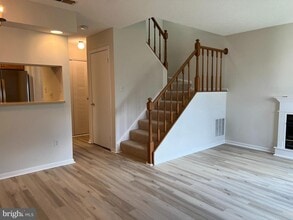 6015 Netherton St in Centreville, VA - Building Photo - Building Photo