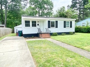 710 72nd St in Newport News, VA - Building Photo - Building Photo