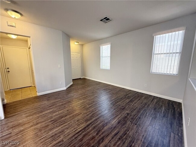 2185 Polynesia Cir in Henderson, NV - Building Photo - Building Photo