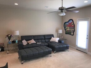 8877 White Ibis Way in Navarre, FL - Building Photo - Building Photo