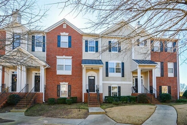 property at 102 Weatherstone Square Dr