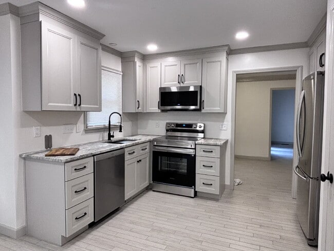 2221 Pauls Penny Ln in Raleigh, NC - Building Photo - Building Photo