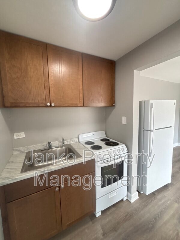 property at 2123 W 119th St