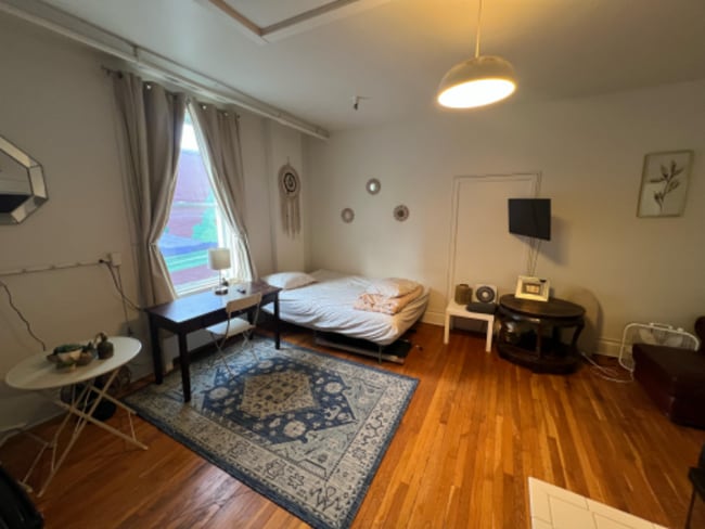 118 2nd St SW in Charlottesville, VA - Foto de edificio - Building Photo