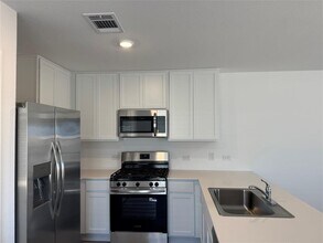 2306 Dust Devil Dr in Lockhart, TX - Building Photo - Building Photo