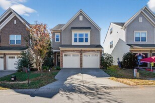 2059 October Dr in Durham, NC - Building Photo