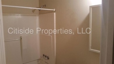1618 Line Cir-Unit -1 in Decatur, GA - Building Photo - Building Photo