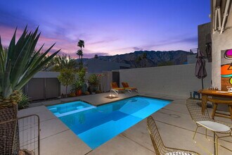 483 Beacon Way in Palm Springs, CA - Building Photo - Building Photo