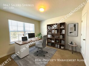 9647 Salers Springs in San Antonio, TX - Building Photo - Building Photo