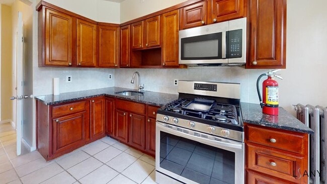 property at 1840 Muliner Ave