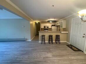 380 Hildred Dr, Unit 380 Hildred Drive in Burlington, VT - Building Photo - Building Photo