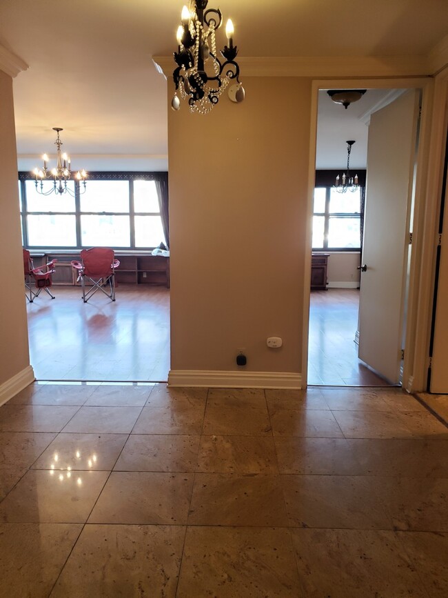 7002 Boulevard E, Unit 6 in Guttenberg, NJ - Building Photo - Building Photo