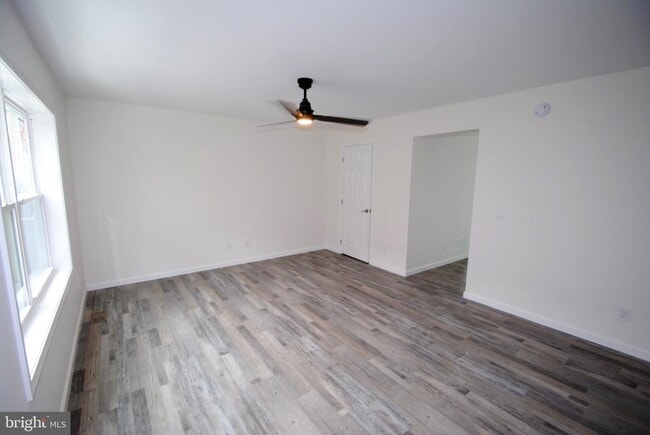 119-121 W 3rd St in Moorestown, NJ - Building Photo - Building Photo