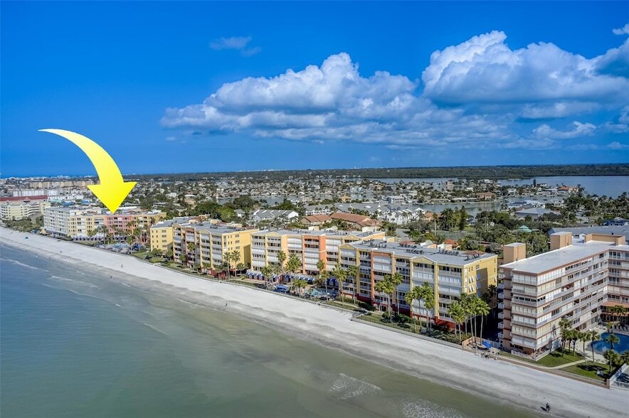 16700 Gulf Blvd in North Redington Beach, FL - Building Photo