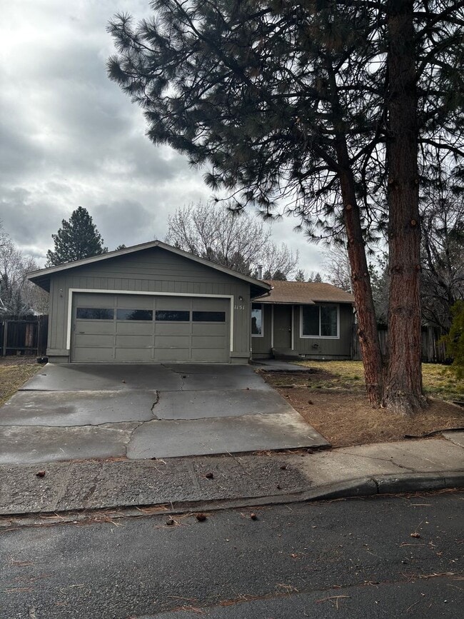 property at 1151 NE Viking Ct