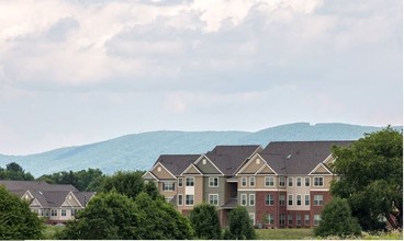 The Lofts at Jubal Square in Winchester, VA - Foto de edificio - Building Photo