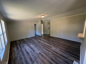 3577 Jefferson St in Lake Norman of Catawba, NC - Foto de edificio - Building Photo