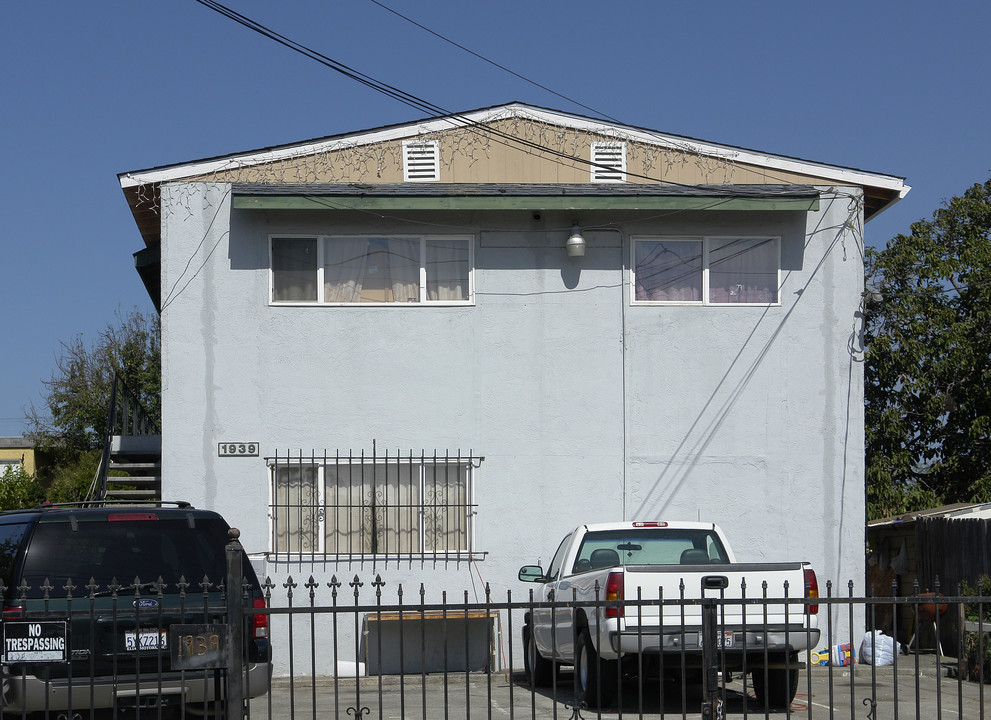 1939 84th Ave in Oakland, CA - Building Photo