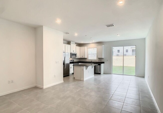 1142 Seaside Mist Trl in Kissimmee, FL - Foto de edificio - Building Photo