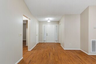 207 N Dreamweaver Cir in Spring, TX - Building Photo - Building Photo