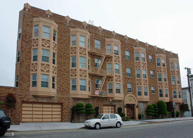 1600 Clement St in San Francisco, CA - Building Photo - Building Photo