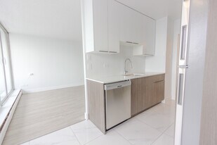 Signature Tower in Edmonton, AB - Building Photo