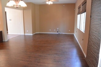 4419 W Prospect Ave in Visalia, CA - Building Photo - Building Photo