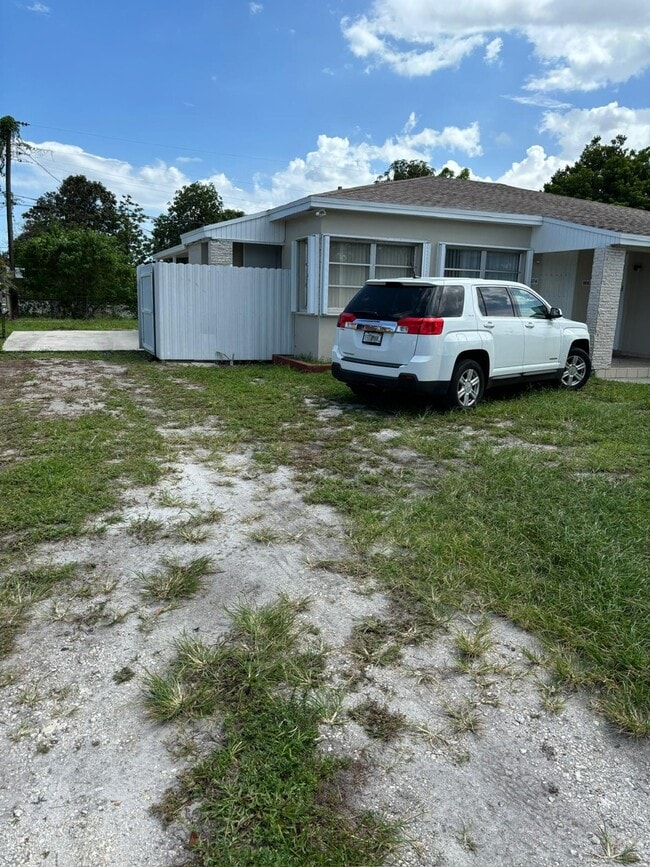 property at 974 E 22nd St
