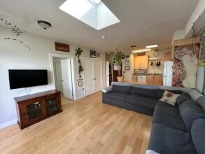 190 Walnut Ave, Unit 303 in Santa Cruz, CA - Building Photo - Building Photo