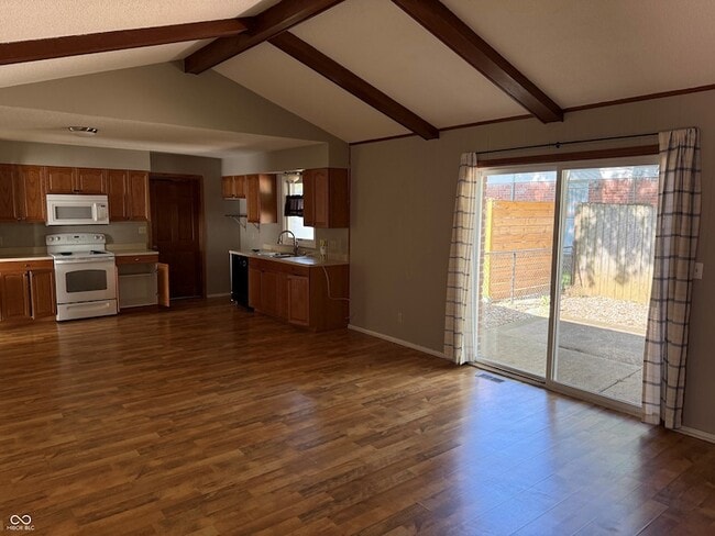 124 Carlin Dr