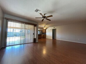 3417 S Lola Ln in Tempe, AZ - Building Photo - Building Photo