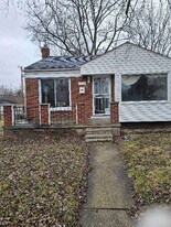 15000 Evergreen Rd in Detroit, MI - Building Photo