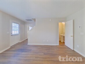 216 Meyer Ln in Columbia, SC - Building Photo - Building Photo