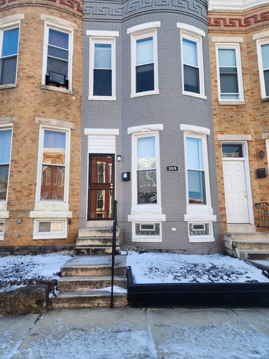 509 E 23rd St in Baltimore, MD - Building Photo