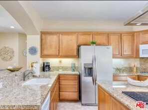 82104 Hopkins Dr in Indio, CA - Building Photo - Building Photo