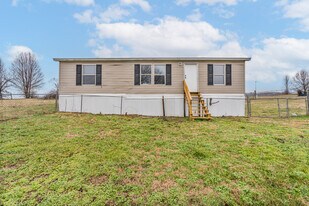 20 Conner-Hogan Ln in Scottsville, KY - Building Photo