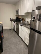 62 West Cedar St, Unit 1 in Boston, MA - Foto de edificio - Building Photo