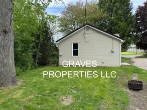 1534 Lake St in Niles, MI - Building Photo - Building Photo