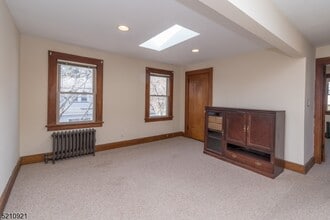 81 Savoy Pl in Prospect Park, NJ - Building Photo - Building Photo