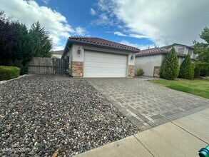 7150 Coldwater St in Sparks, NV - Building Photo - Building Photo