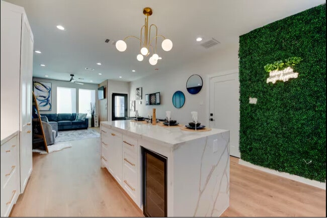 property at 3905 Sumpter St