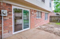 18135 Brooknoll Dr photo'