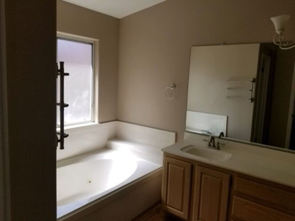 3019 Bayberry Cir in Saint George, UT - Building Photo