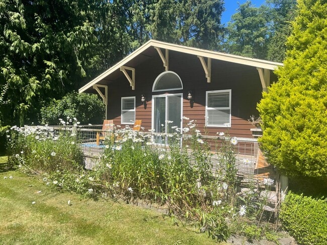 property at 5755 Mutiny Bay Rd