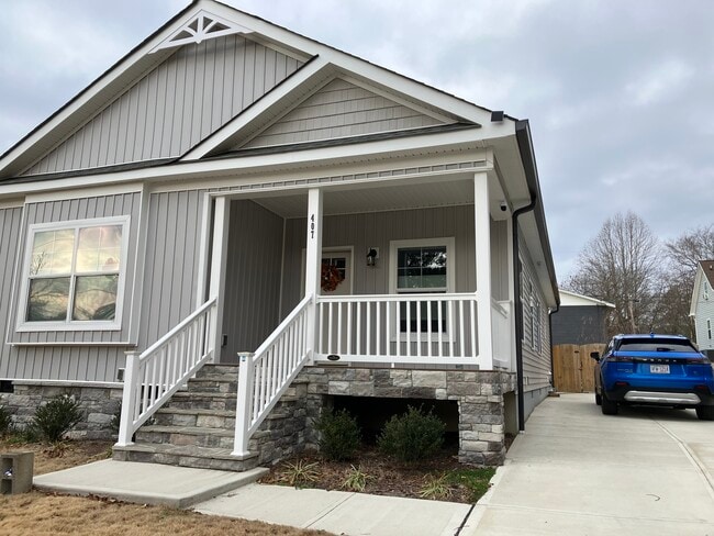 property at 407 6th St